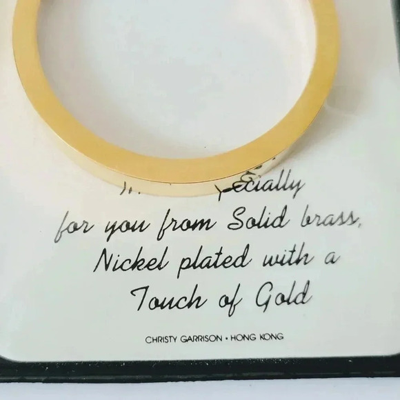 Christy Garrison Vegas Lucky Casino Chip Keychain - Picture 3 of 3